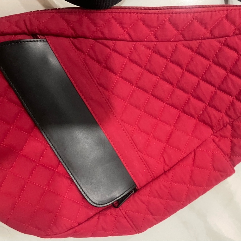 L.L. Bean Red Quilted Crossbody Bag - Picture 5 of 8